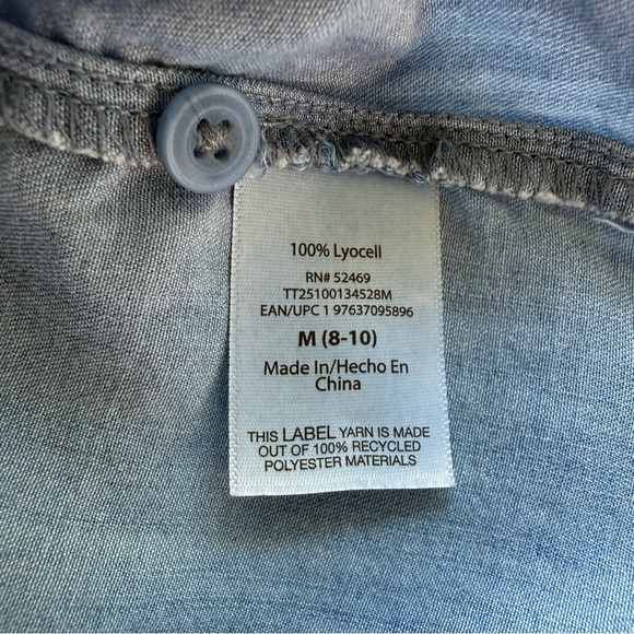 Sleeveless Blue Denim Top size medium 8/10 100% lyocell - Picture 6 of 7